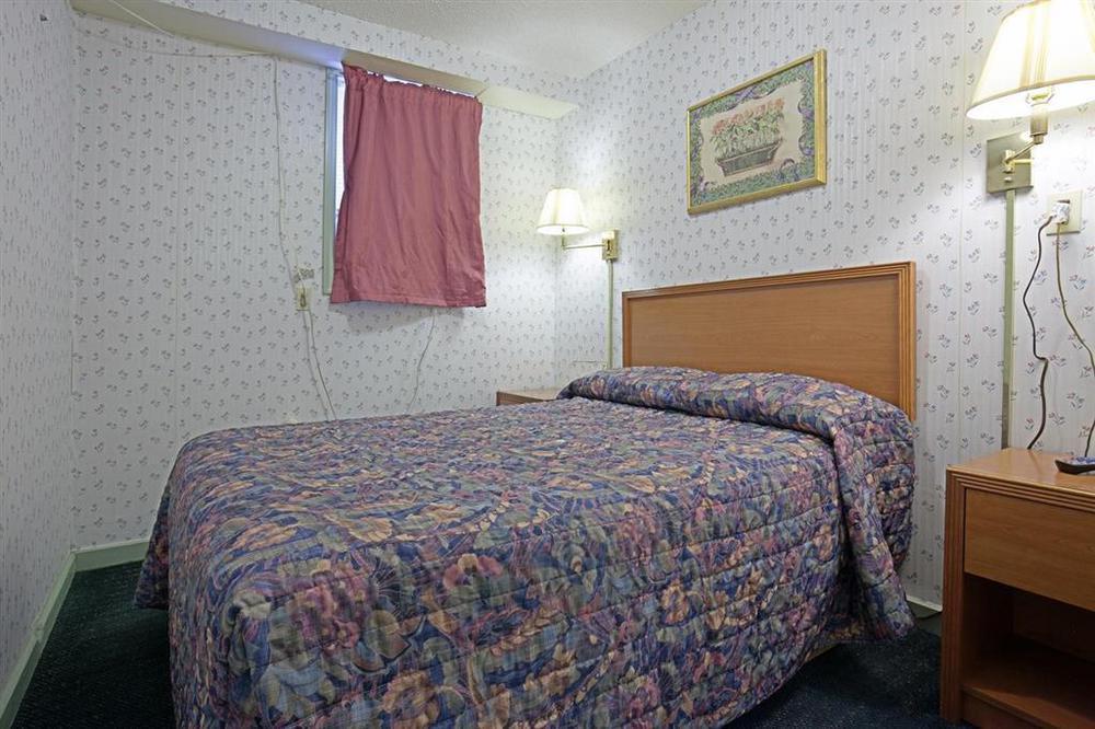 Bay Side Inn & Suites Aberdeen Room photo